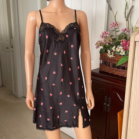 Victoria Secret silky black floral satin slip dress - Picture 2 of 7